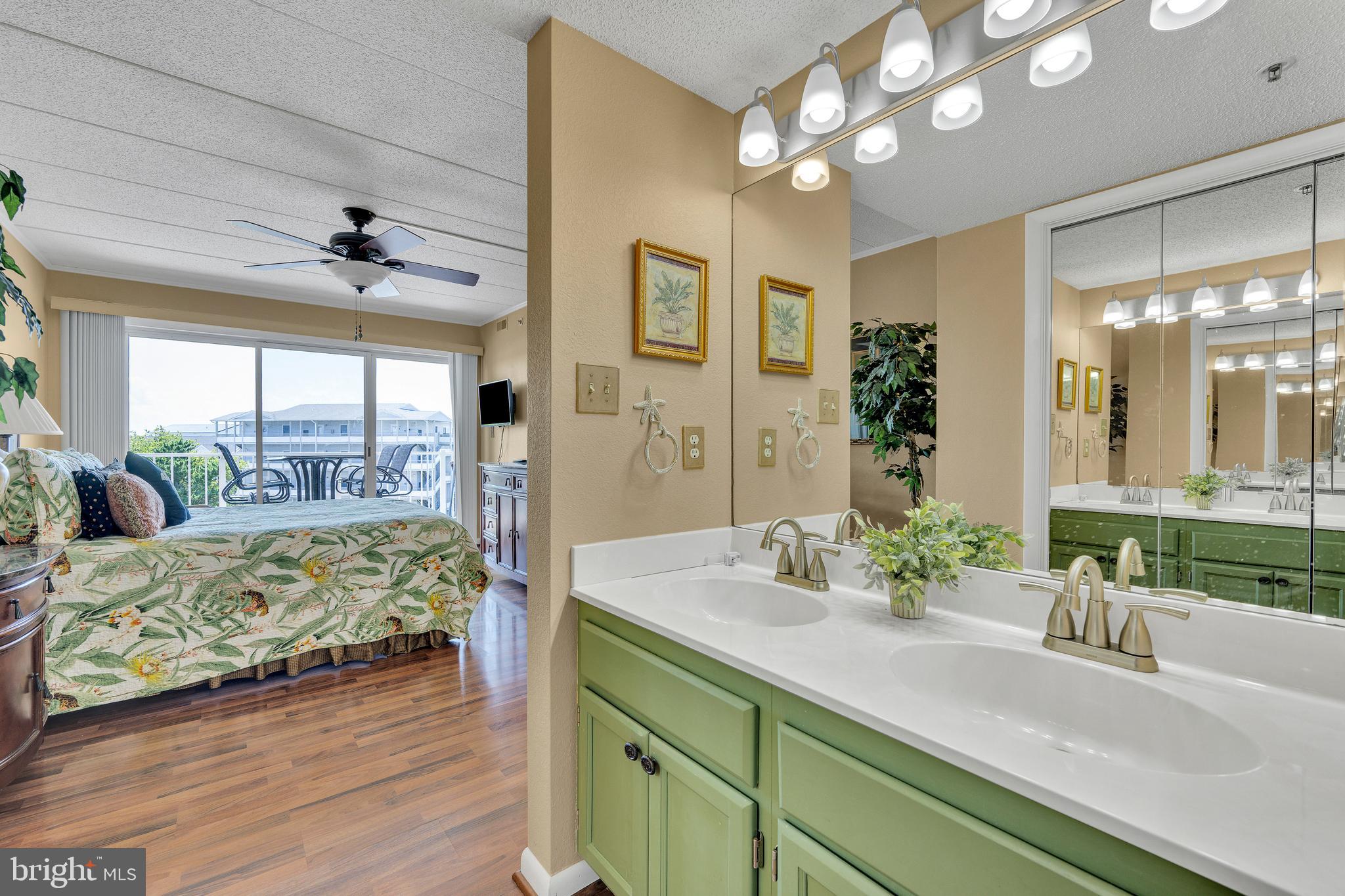 7901 COASTAL HIGHWAY C40303