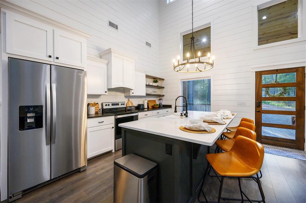 465 Triton Trail