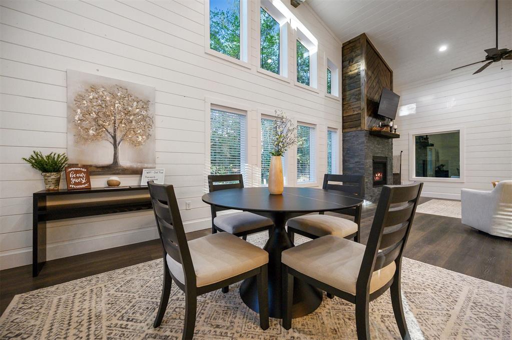 465 Triton Trail