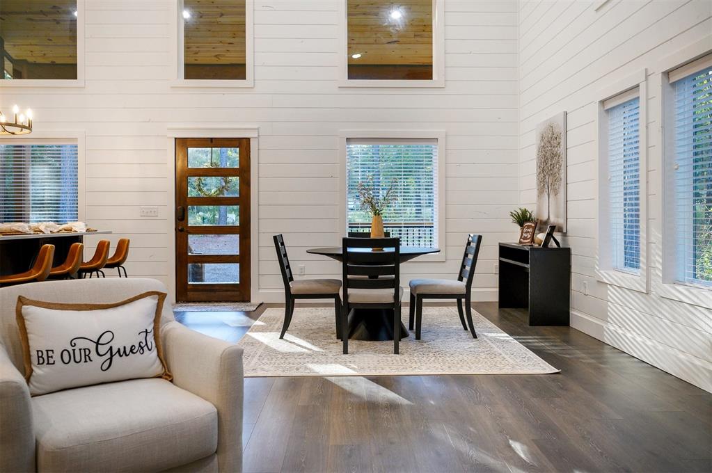 465 Triton Trail