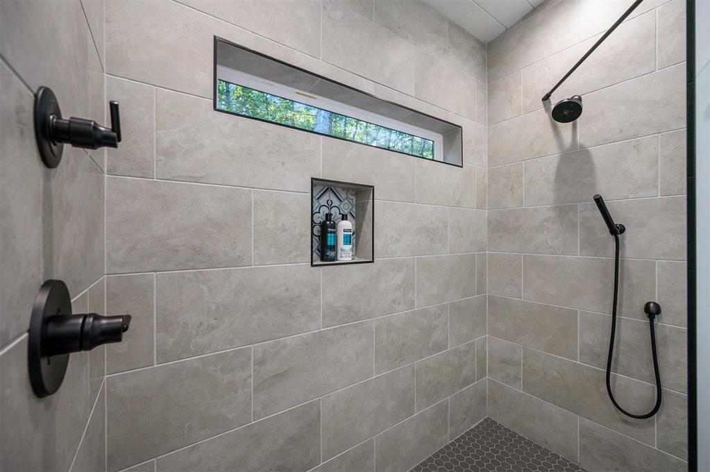 465 Triton Trail
