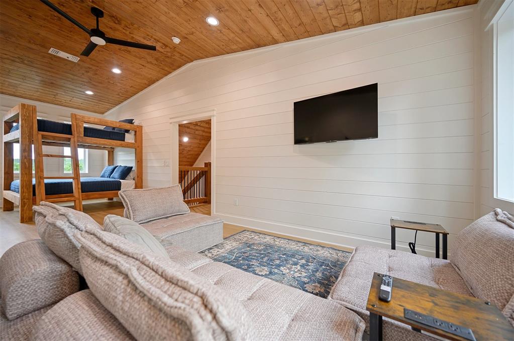 763 Evergreen Vista Loop