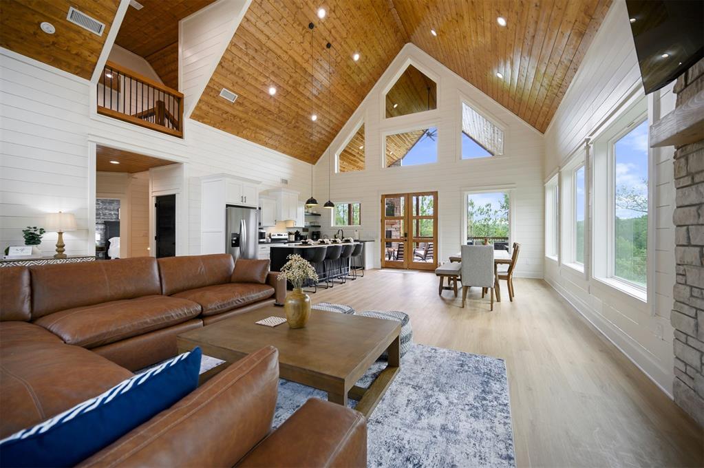 763 Evergreen Vista Loop