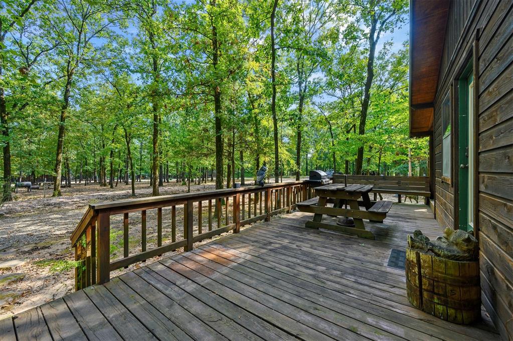 343 Woodland Circle