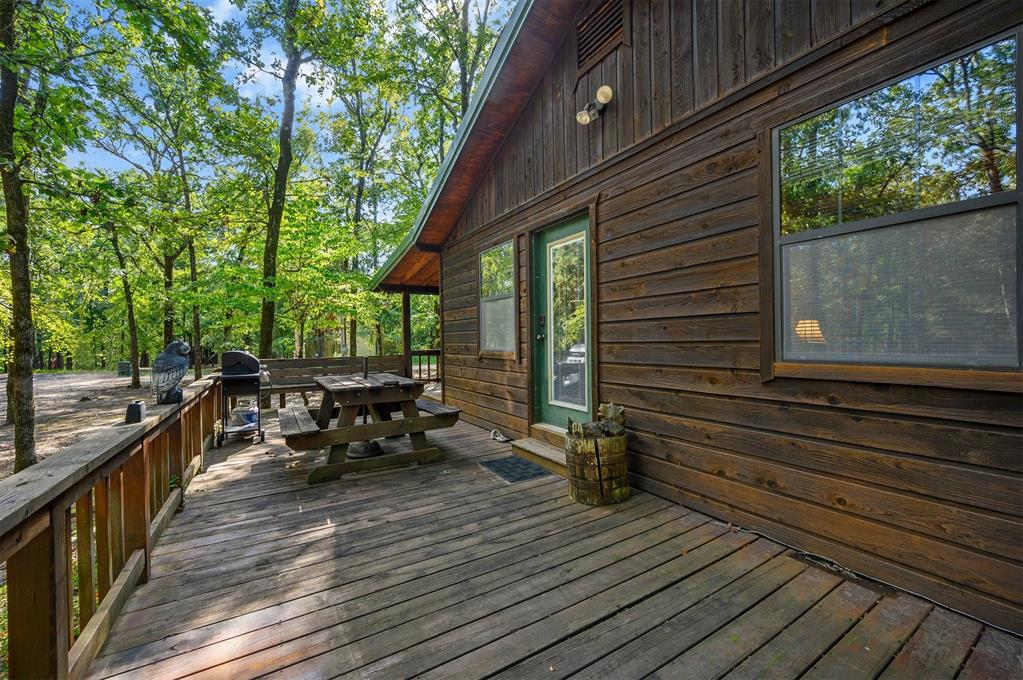 343 Woodland Circle