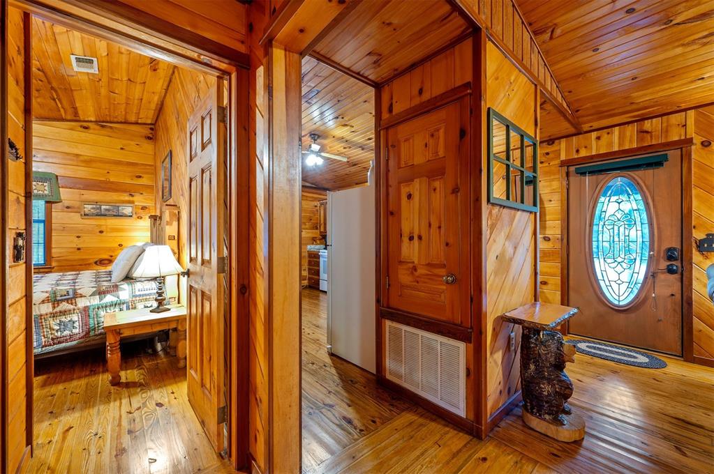 343 Woodland Circle