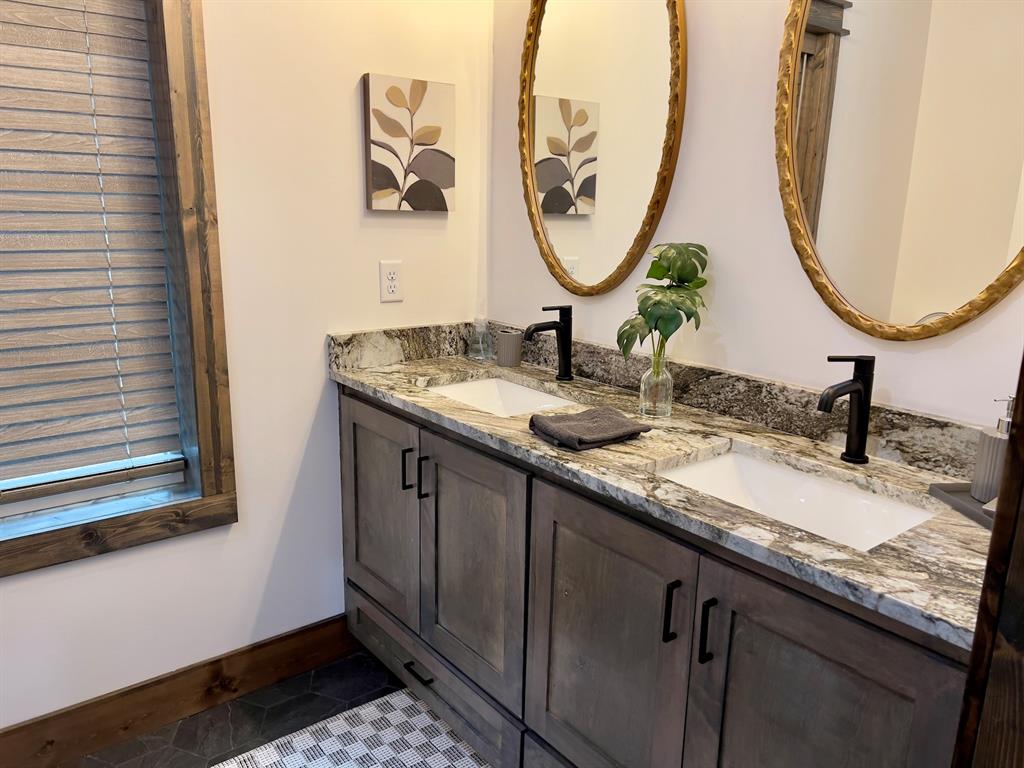 251 Mossy Bottom Trail
