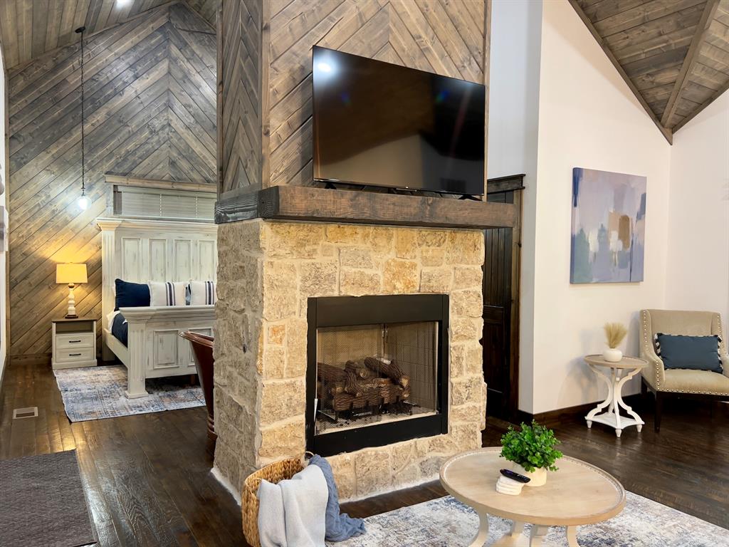 251 Mossy Bottom Trail