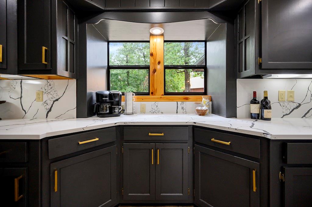 182 Paddlefish Road
