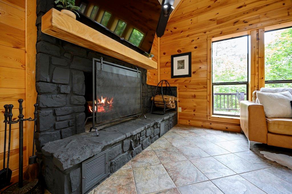 182 Paddlefish Road