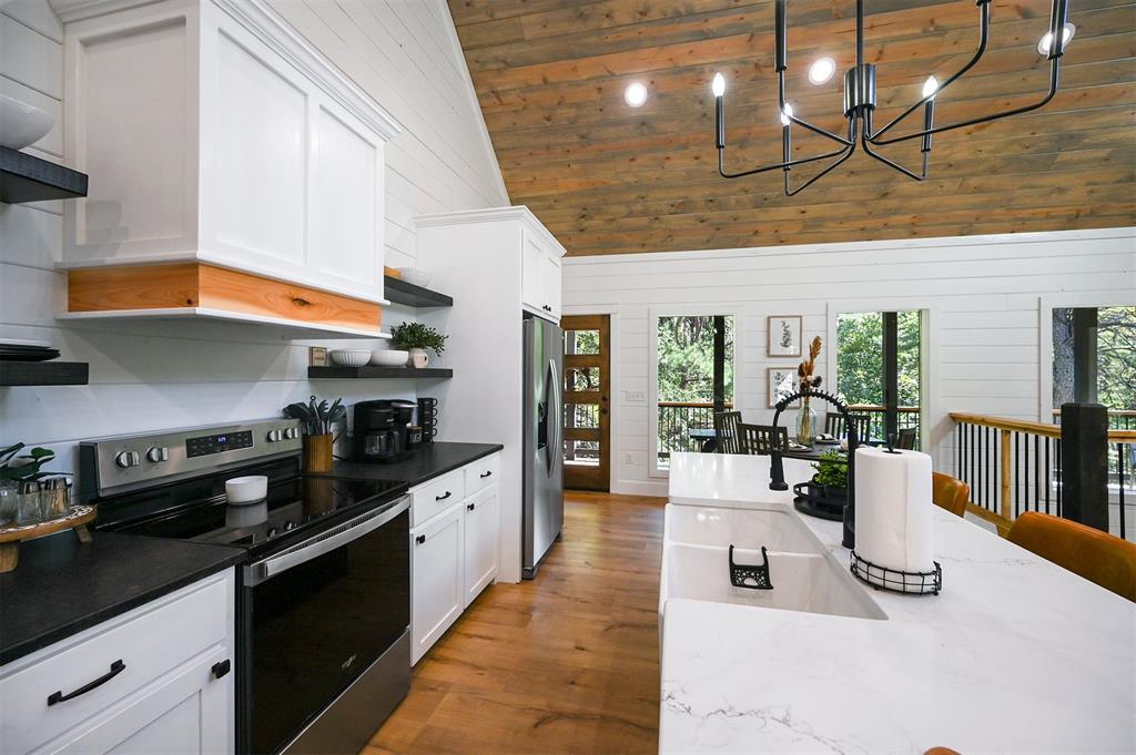 499 Hiddenwater Road