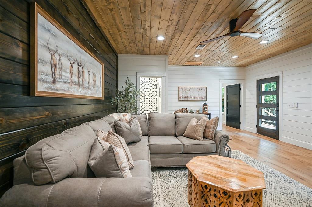 499 Hiddenwater Road