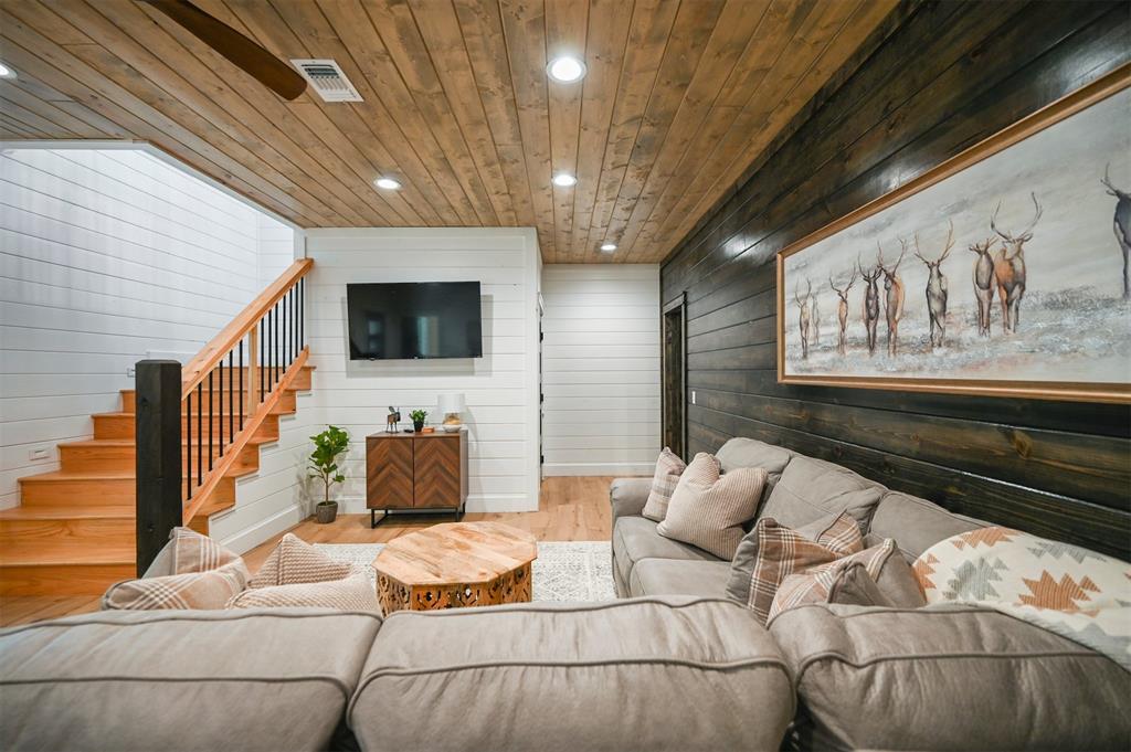 499 Hiddenwater Road