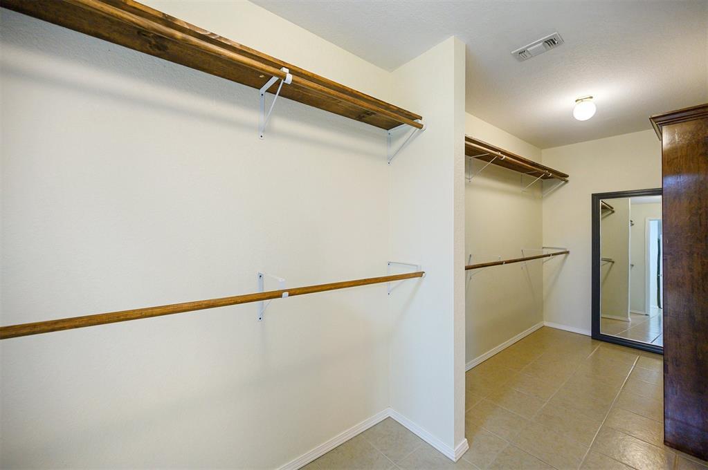 482 Raintree Road