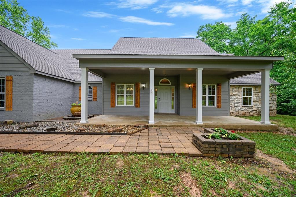 482 Raintree Road