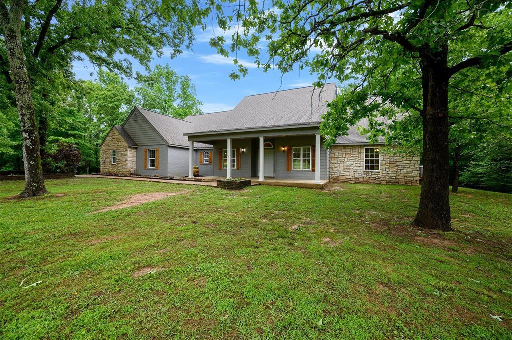 482 Raintree Road