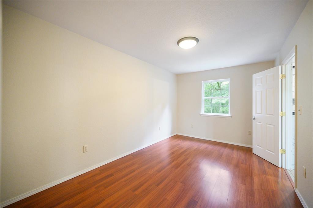 482 Raintree Road