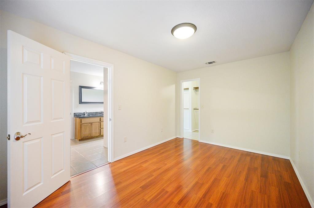 482 Raintree Road