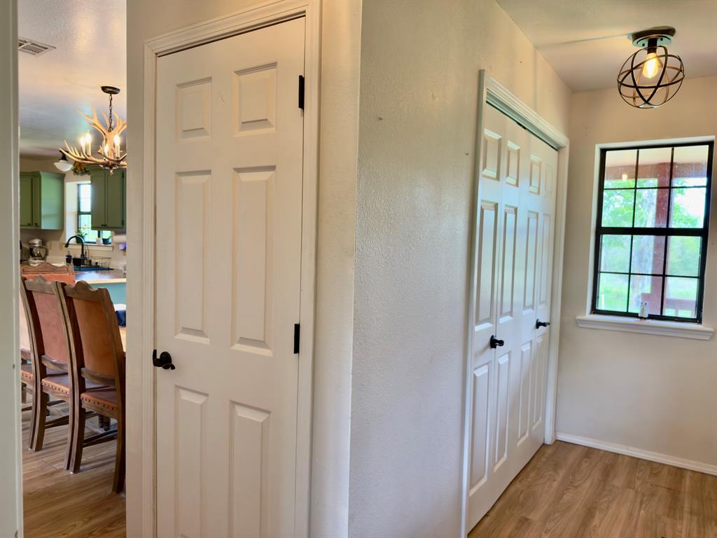 812 Valliant Bypass Road