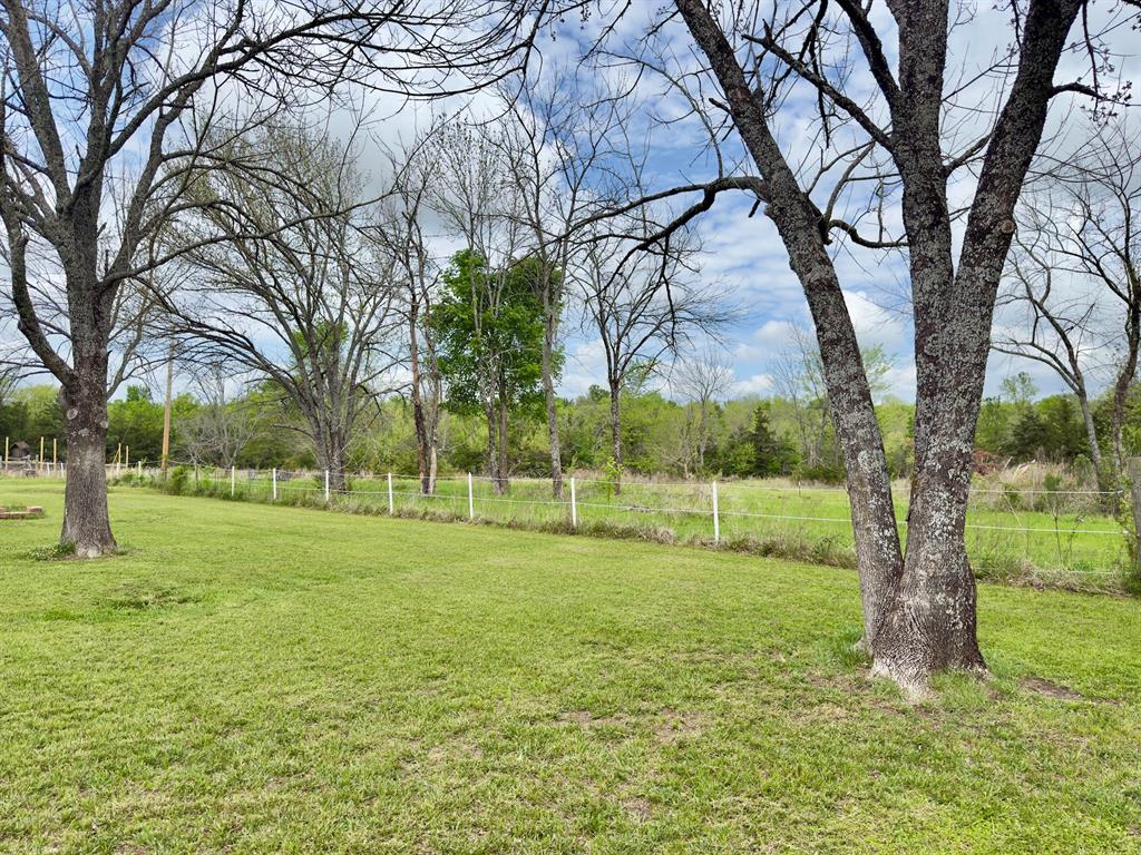 812 Valliant Bypass Road