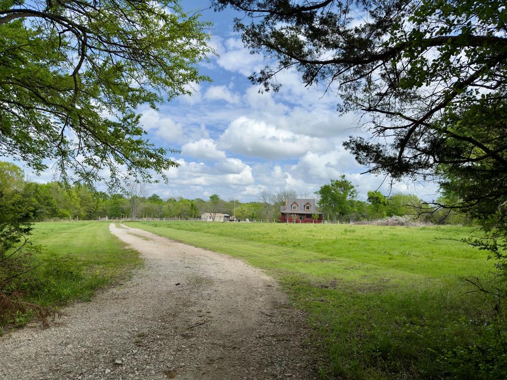 812 Valliant Bypass Road