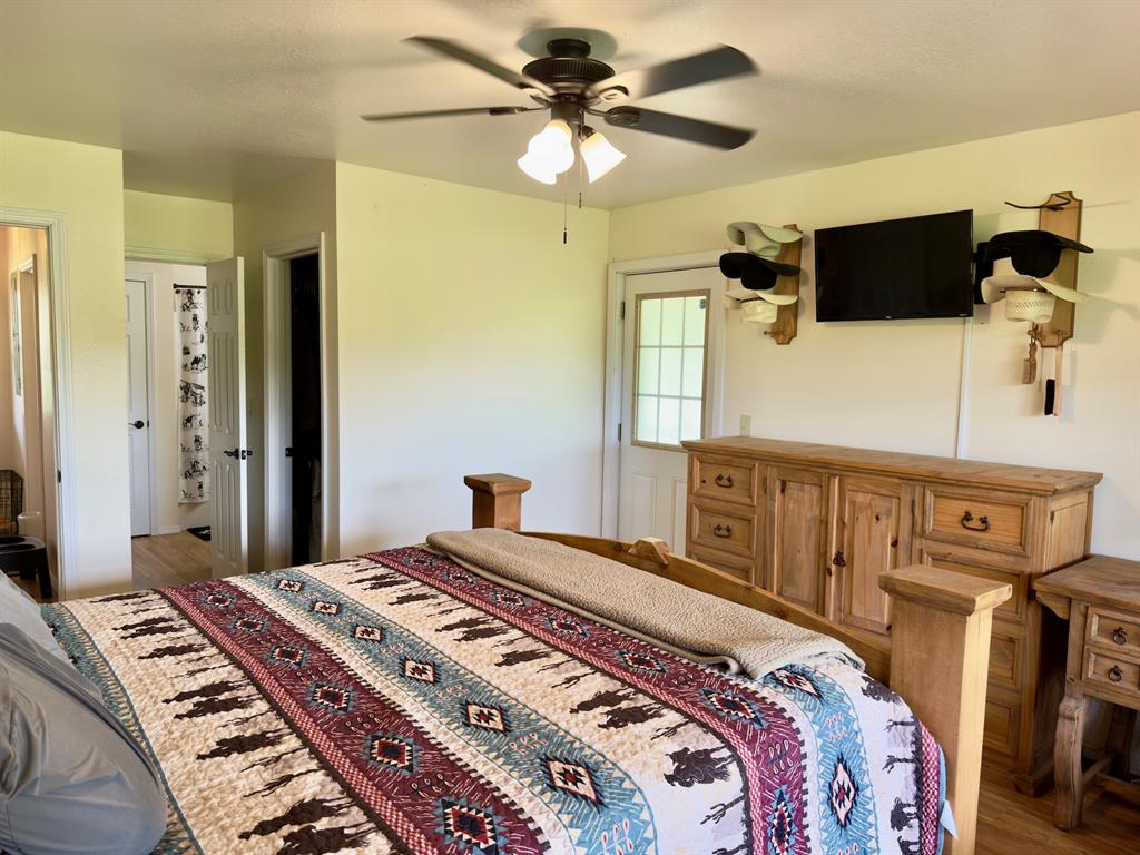 812 Valliant Bypass Road