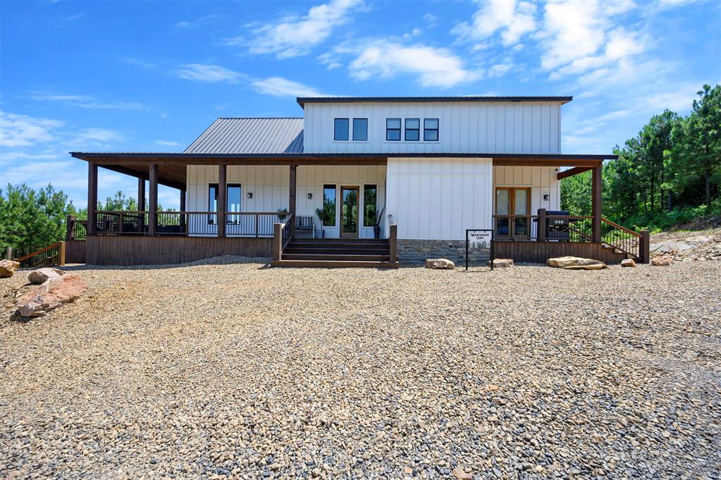 32 Scarlet Oak Trail