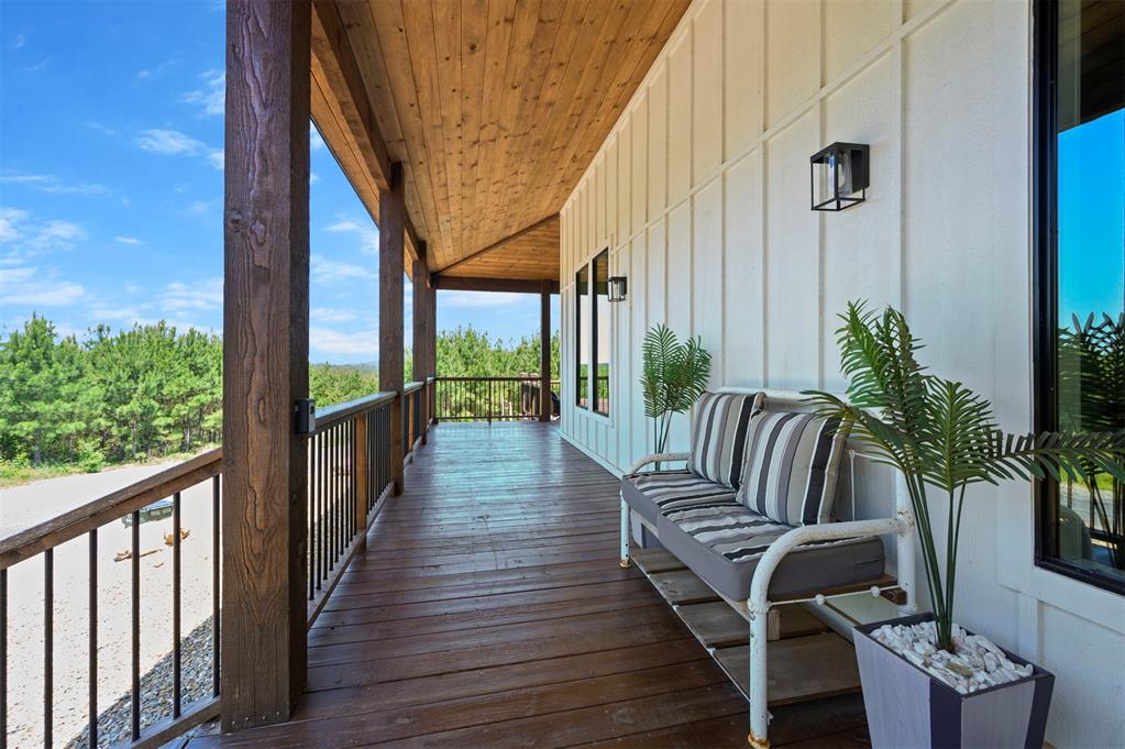 32 Scarlet Oak Trail