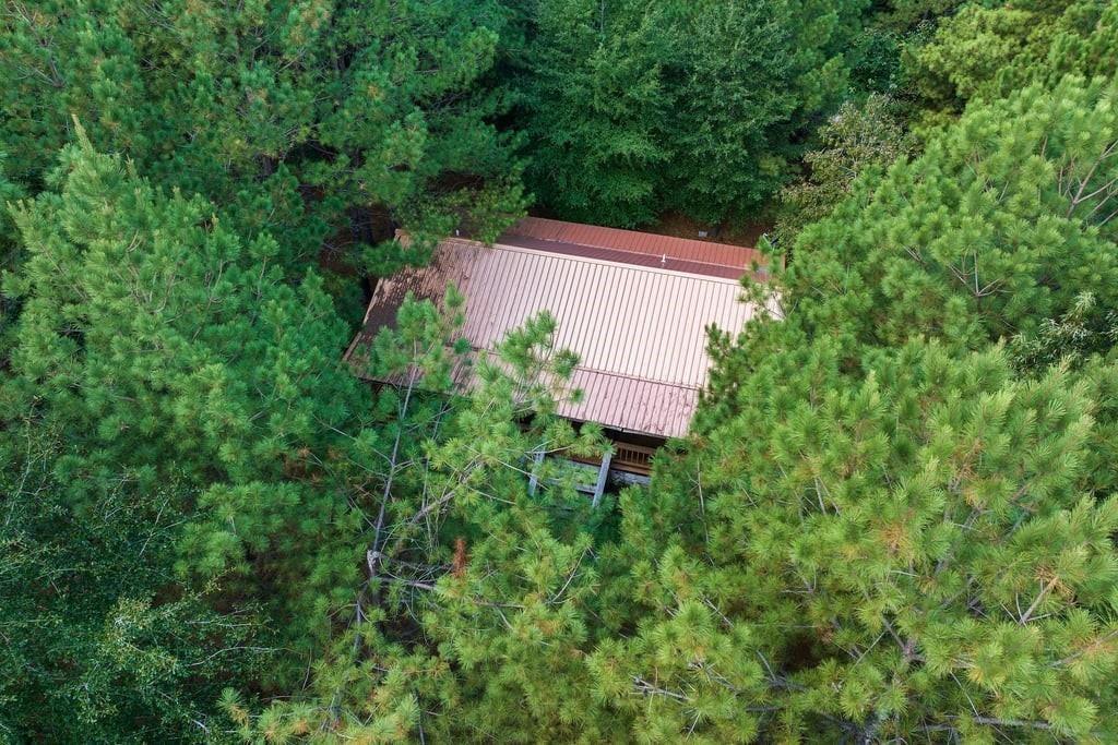 657 Canoe Road