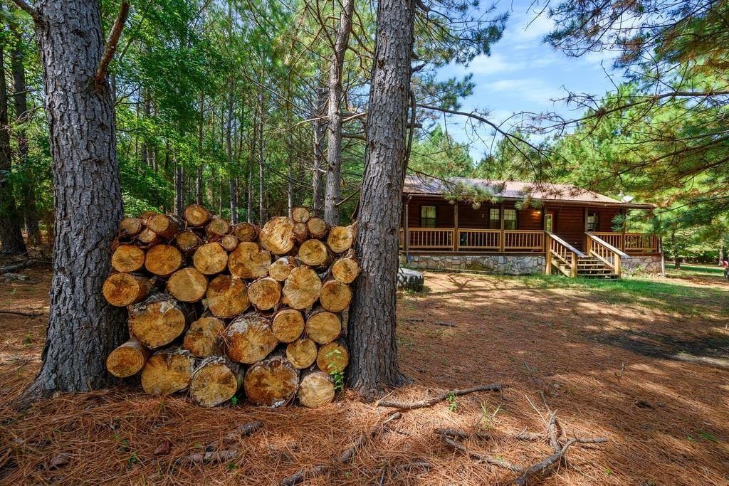 657 Canoe Road
