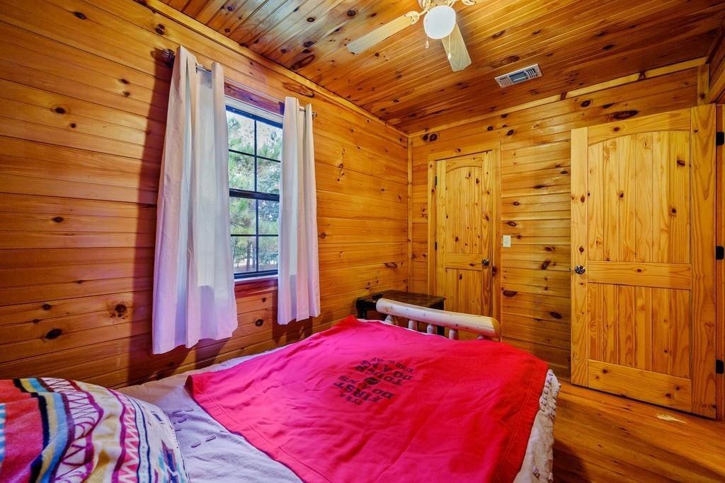 657 Canoe Road
