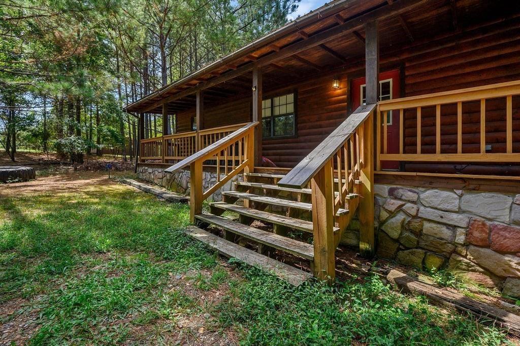 657 Canoe Road
