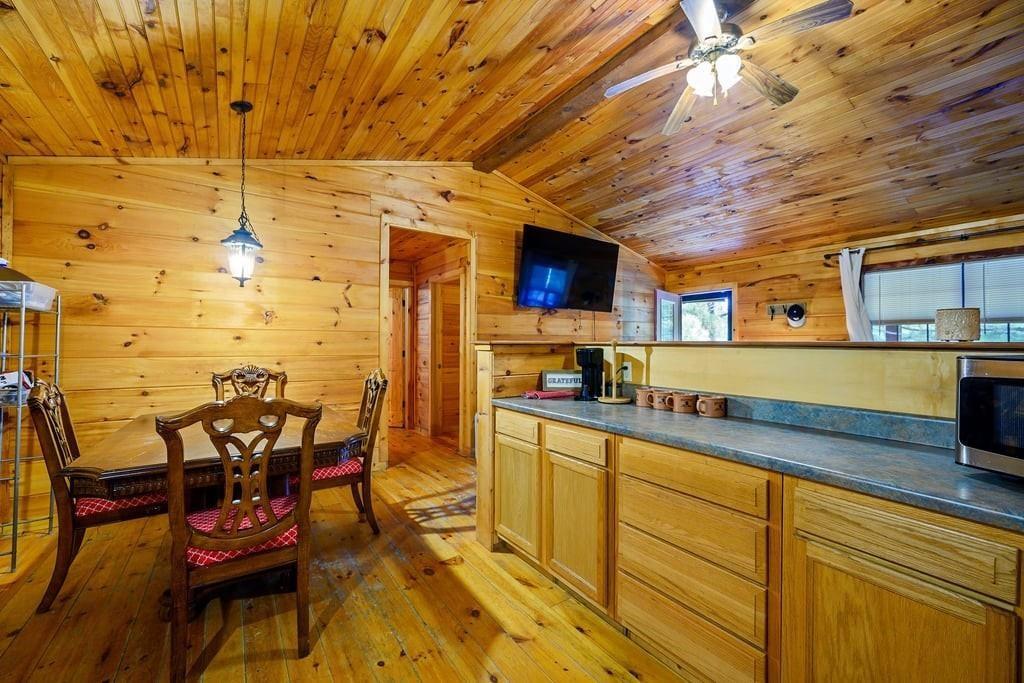 657 Canoe Road