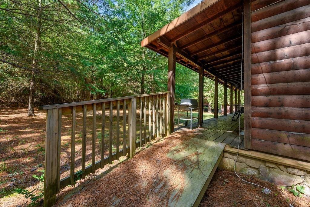 657 Canoe Road