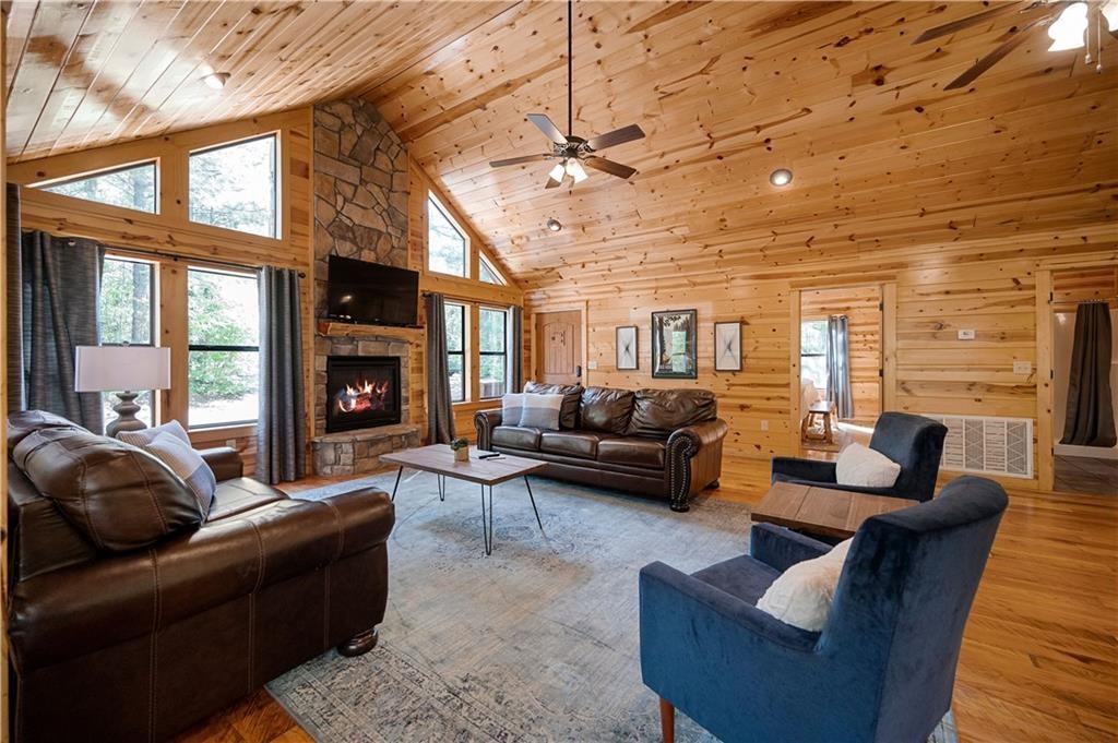 557 Hidden Dogwood Trail