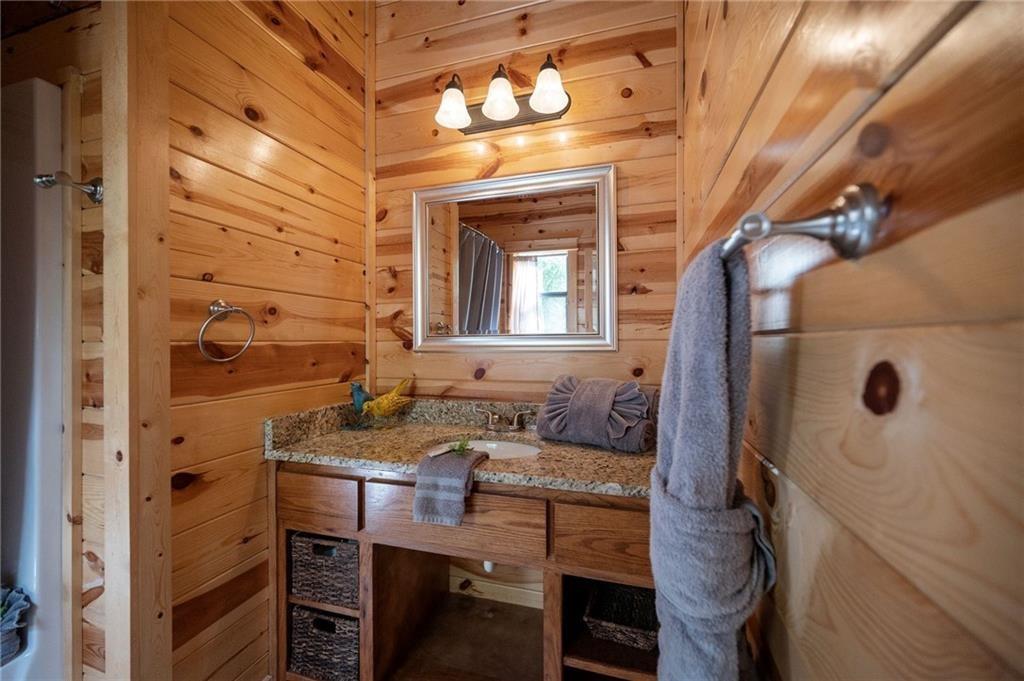 557 Hidden Dogwood Trail