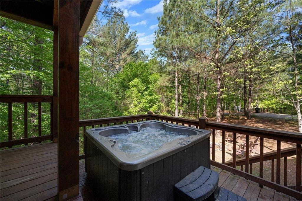 557 Hidden Dogwood Trail
