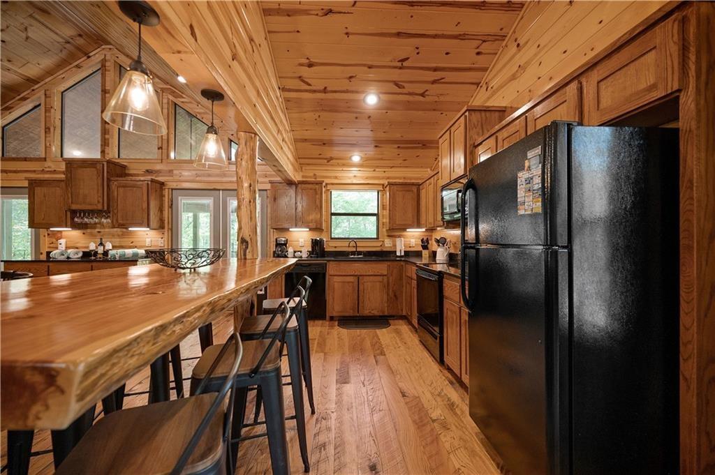 557 Hidden Dogwood Trail