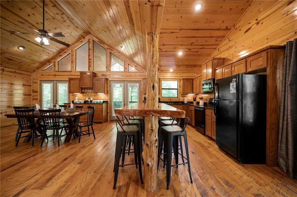 557 Hidden Dogwood Trail