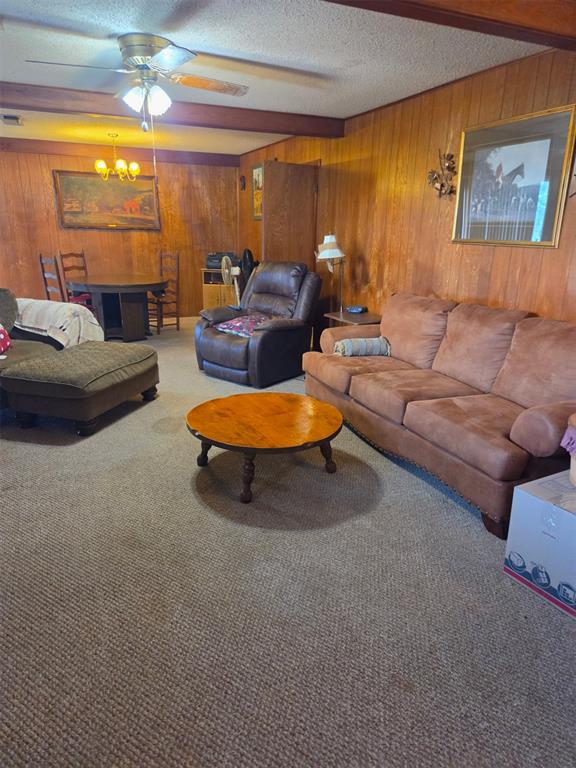 8065 W Us Highway 70