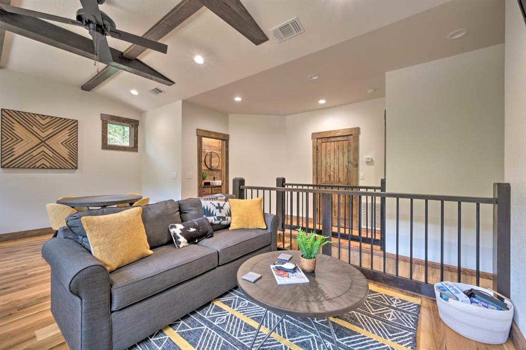 367 Split Creek Lane