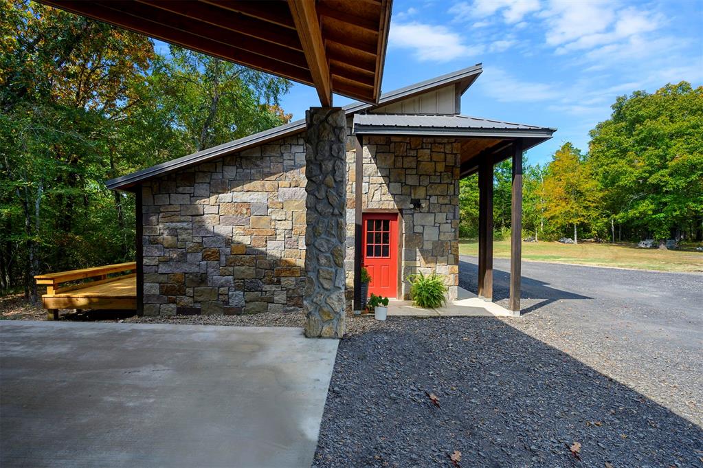 116 Raintree Road