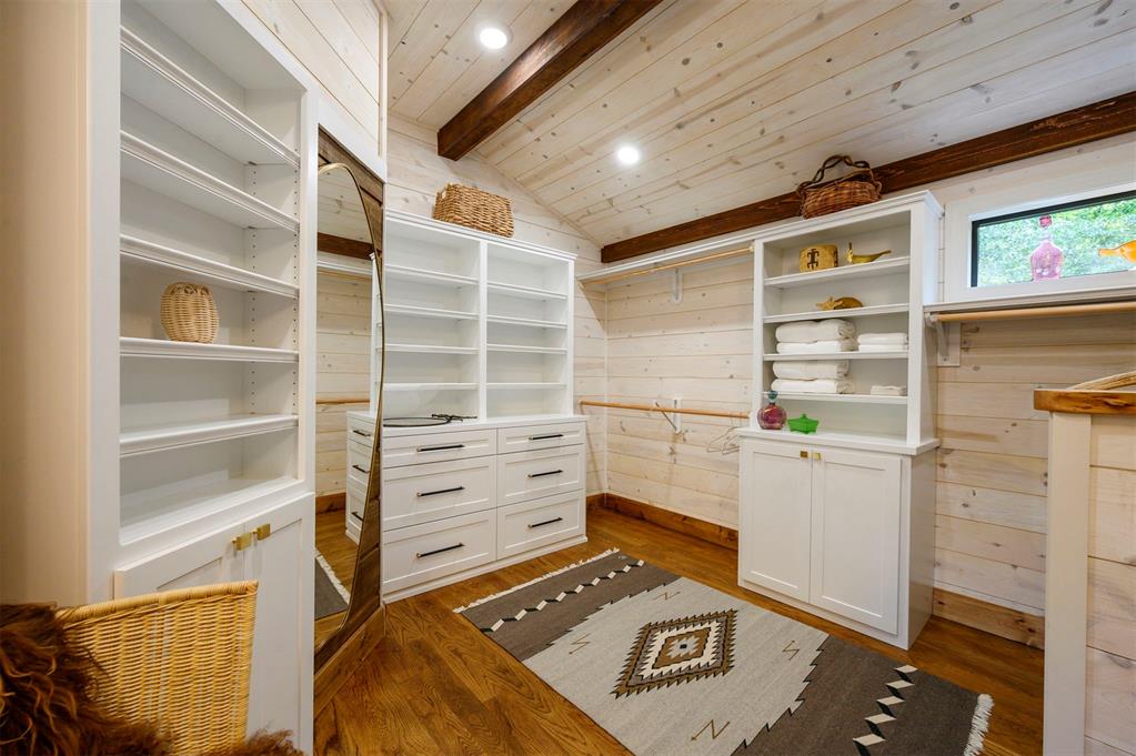 116 Raintree Road