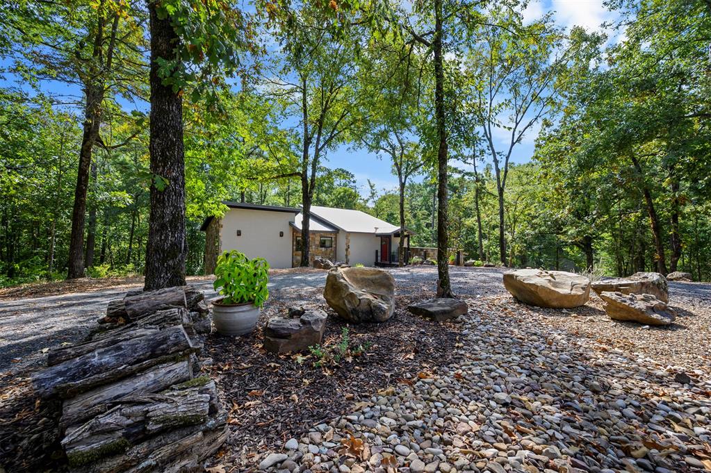 116 Raintree Road