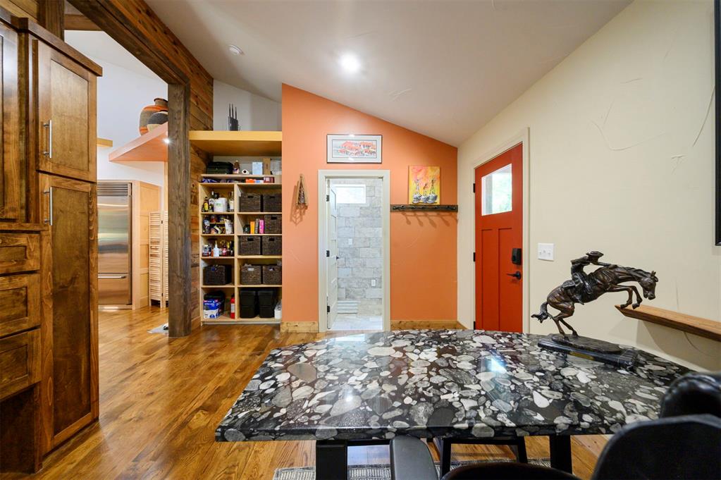 116 Raintree Road