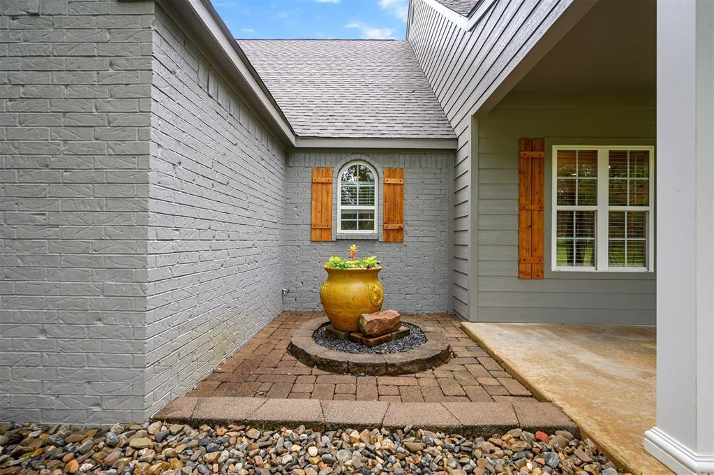 482 Raintree Road