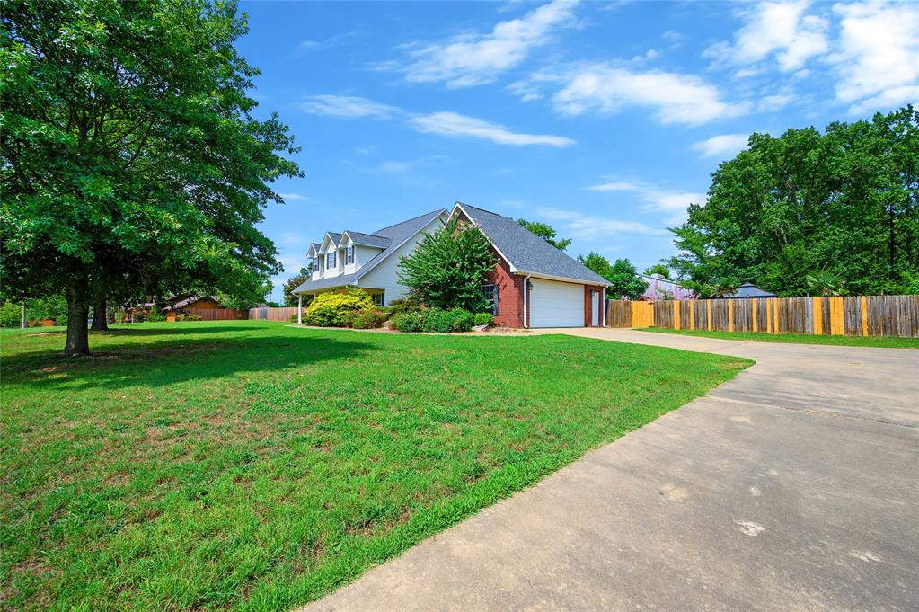 113 High Meadow Circle