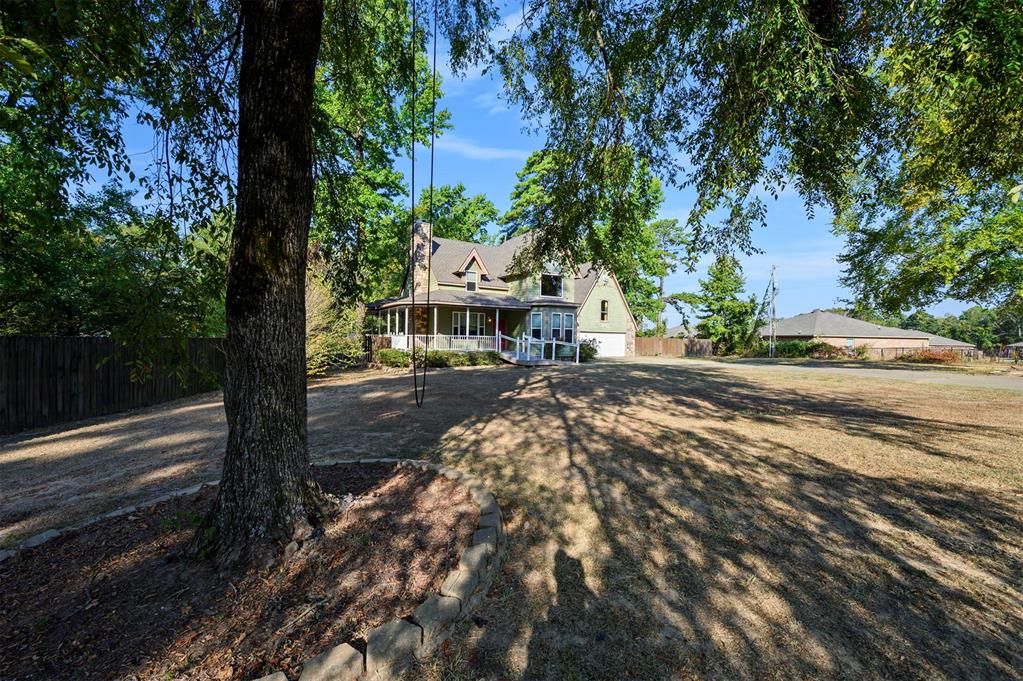 611 W Circle Drive