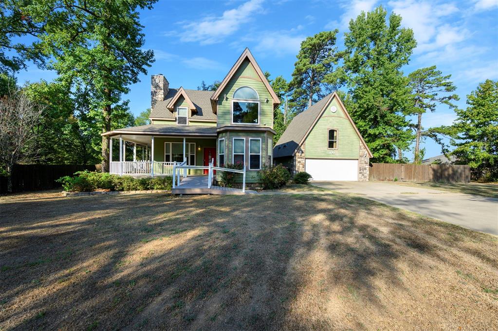 611 W Circle Drive