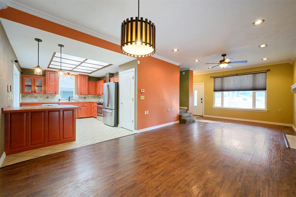 611 W Circle Drive